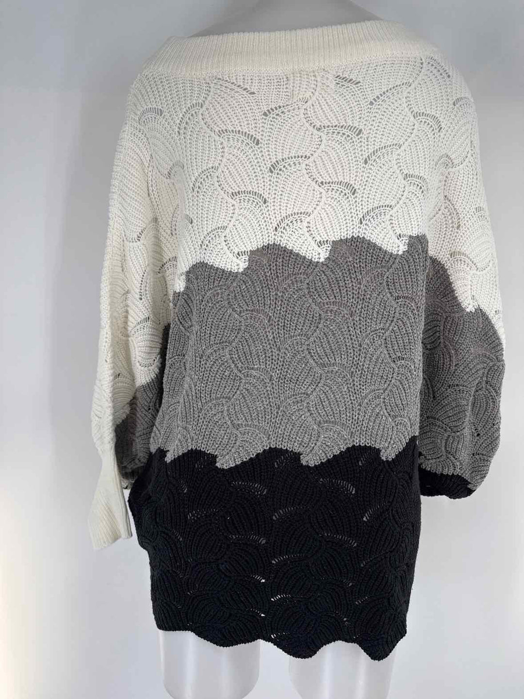 Size S Multi-Color Sweater