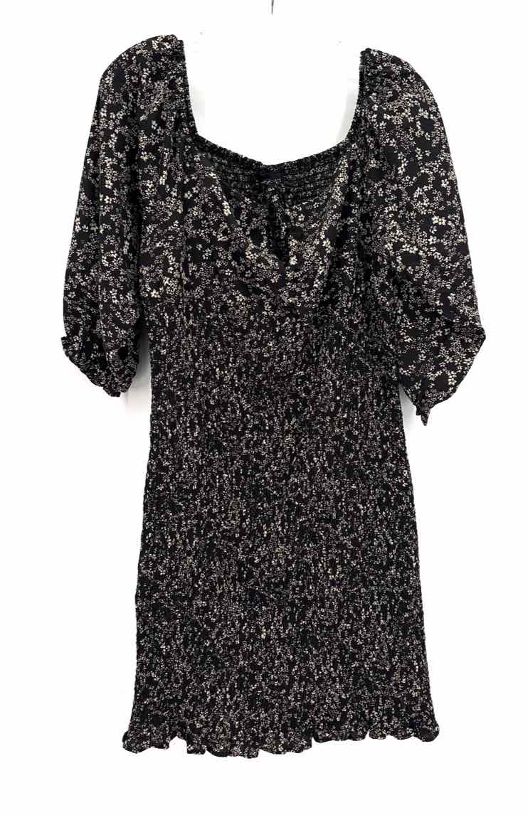Size 2X Black Print Dress