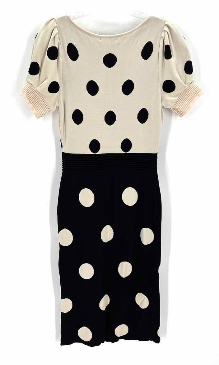 Size M NY & CO Multi-Color Knit Dress