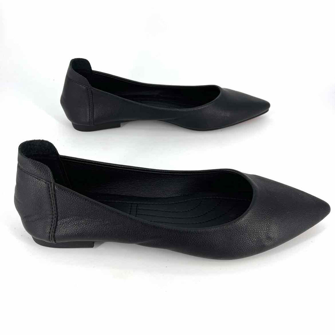 Shoe Size 9.5 Black Faux Leather Flats