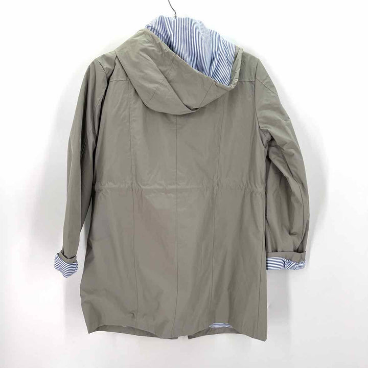 Size M Gray Jacket