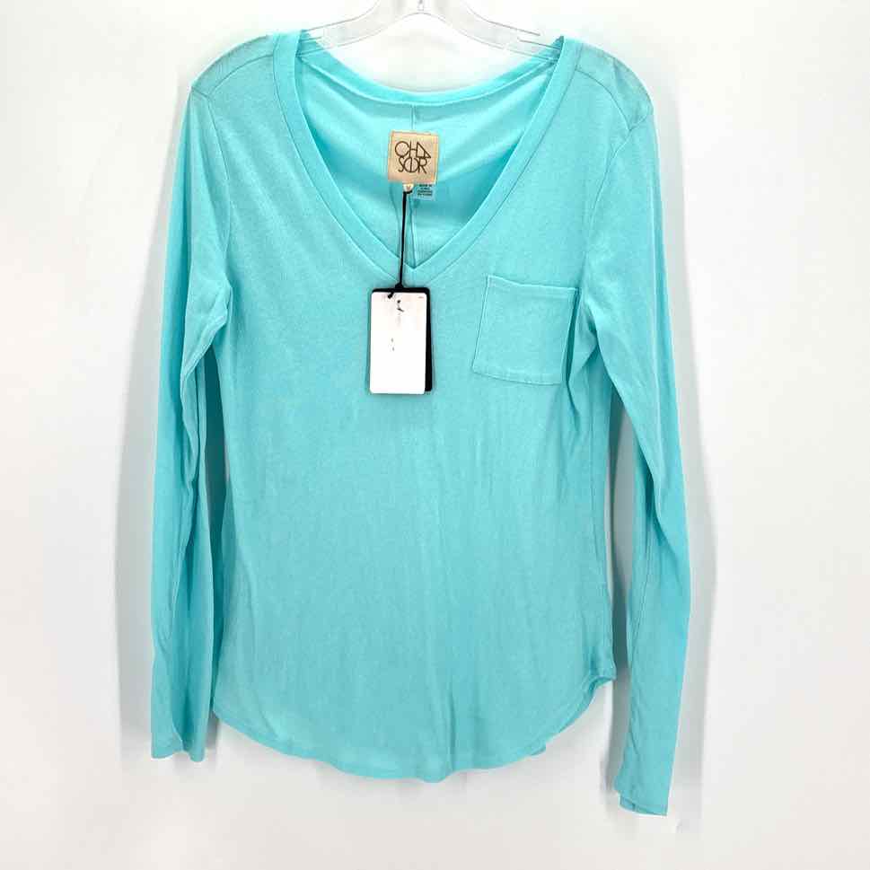 Size M CHASOR Aqua Shirt