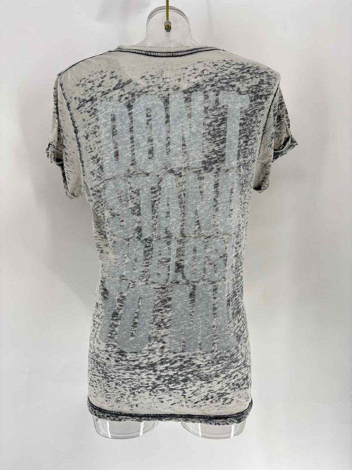 Size L Gray Shirt