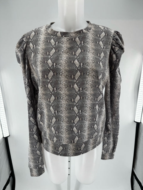 Size M GENERATIONAL LOVE Gray Sweater