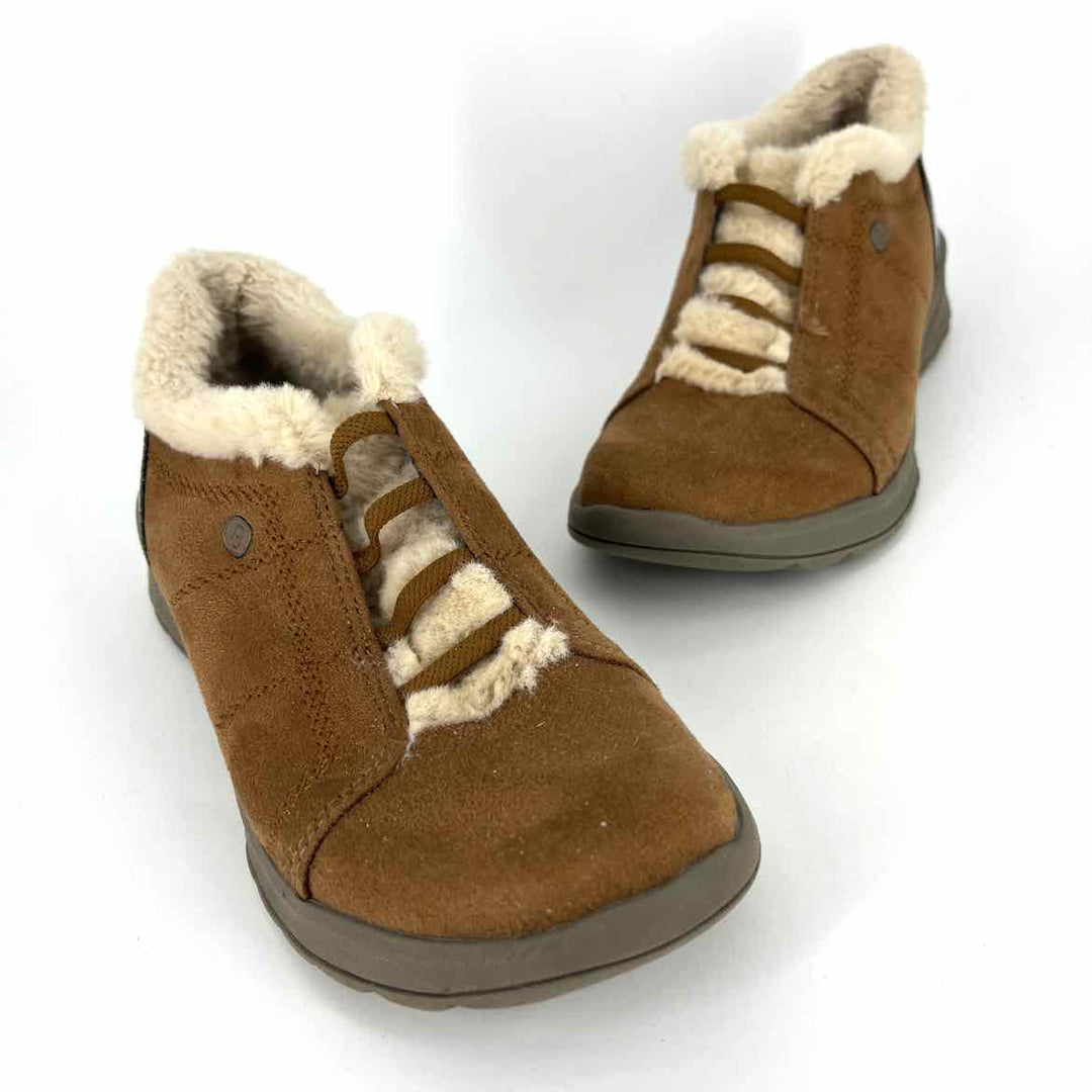 Shoe Size 8 B ZEES Brown Boots