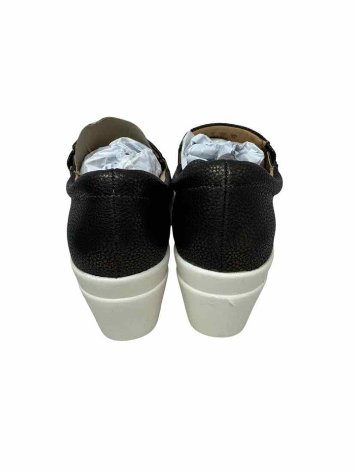 Shoe Size 7 Naturalizer Bronze Sneakers