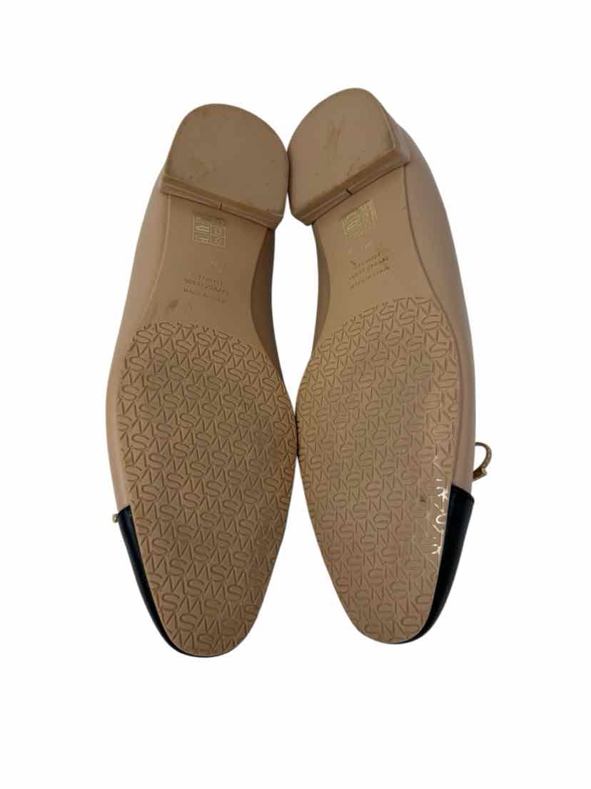 Shoe Size 9 Stuart Weitzman Beige Leather Flats