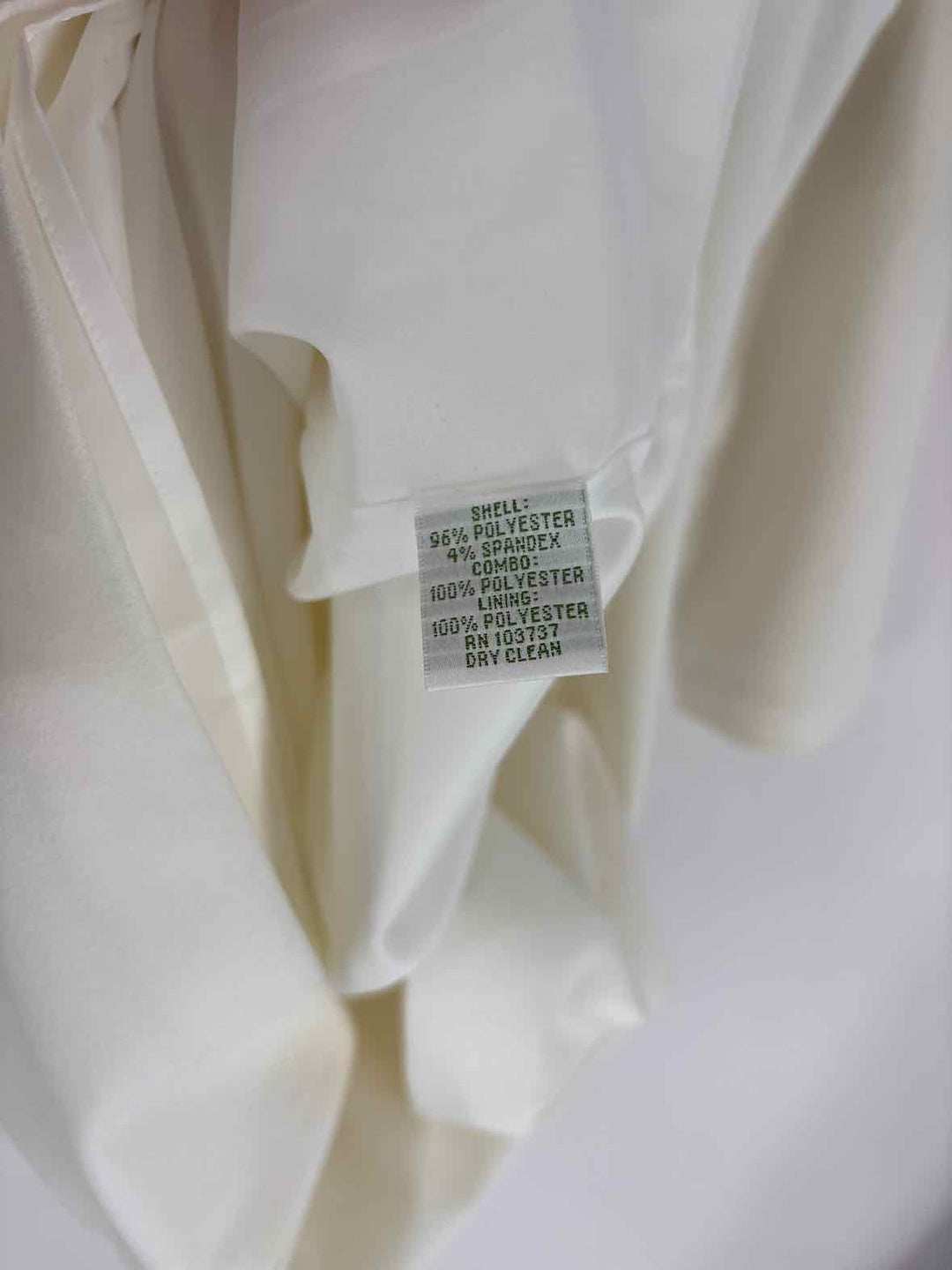 Size 6 DONNA MORGAN Cream Dress