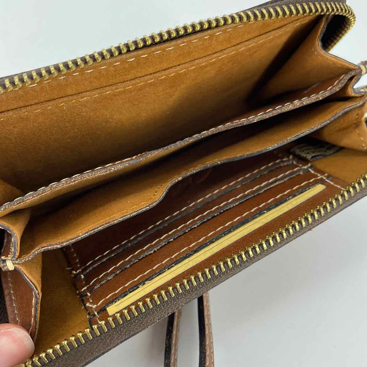 PATRICIA NASH Wallet