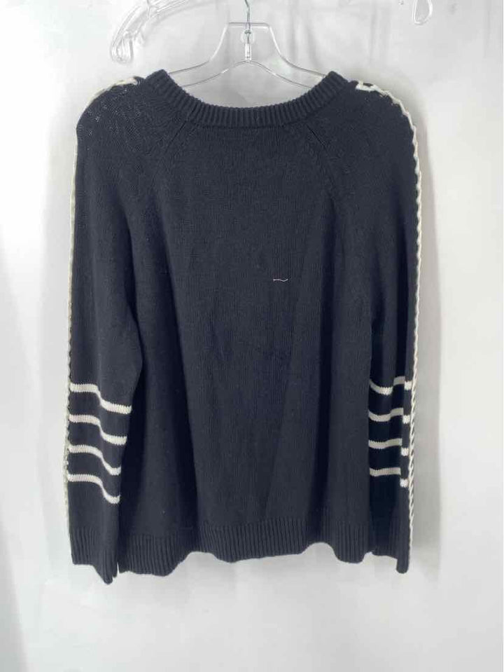 Size L NIC + ZOE Black Sweater