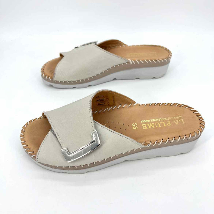 Shoe Size 38 Taupe Leather Sandals