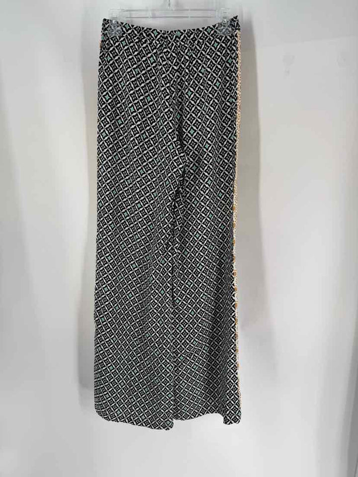 Size S ELLA MOSS Black Print Pants