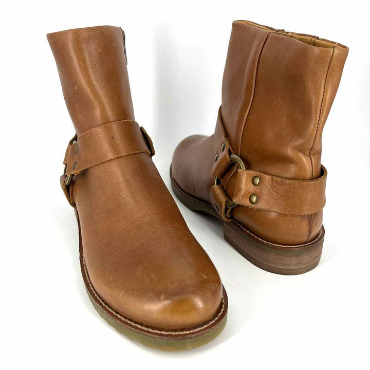 Shoe Size 9 Frye Camel Leather Boots