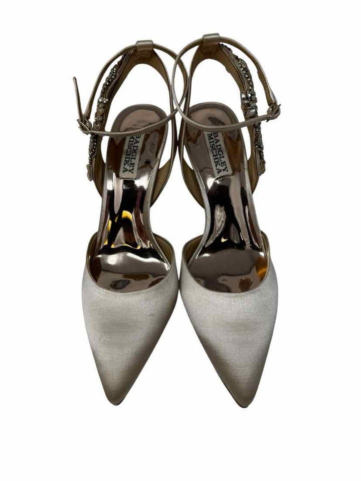 Shoe Size 8.5 Badgley Mischka Pink Pumps