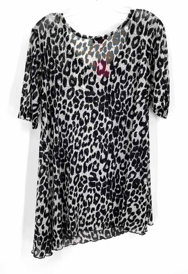 Size L Multi-Color Mesh Shirt