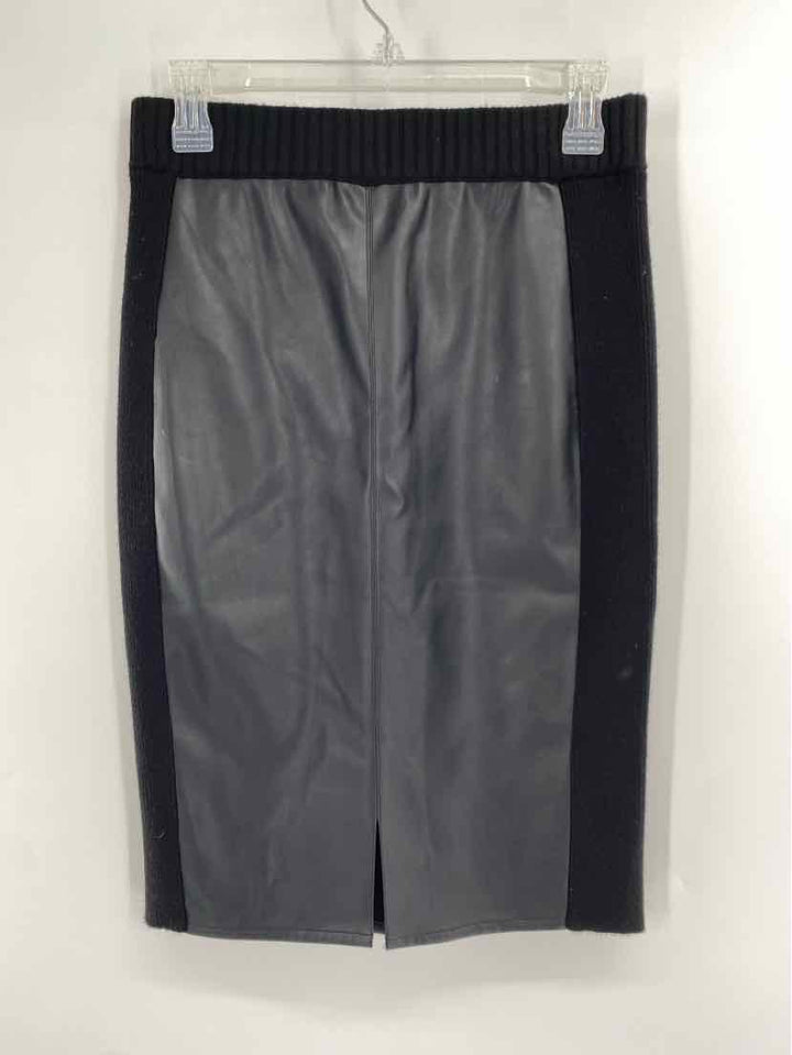 Size S EVEREVE Black Skirt
