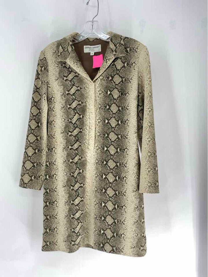 Size 4P DONNA RICO Tan Dress