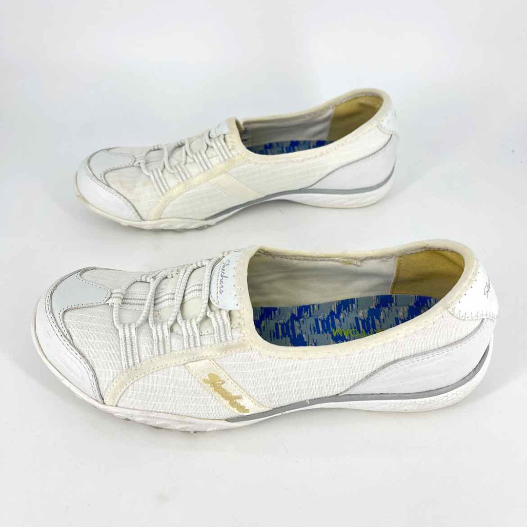 Shoe Size 6 Sketchers White Flats