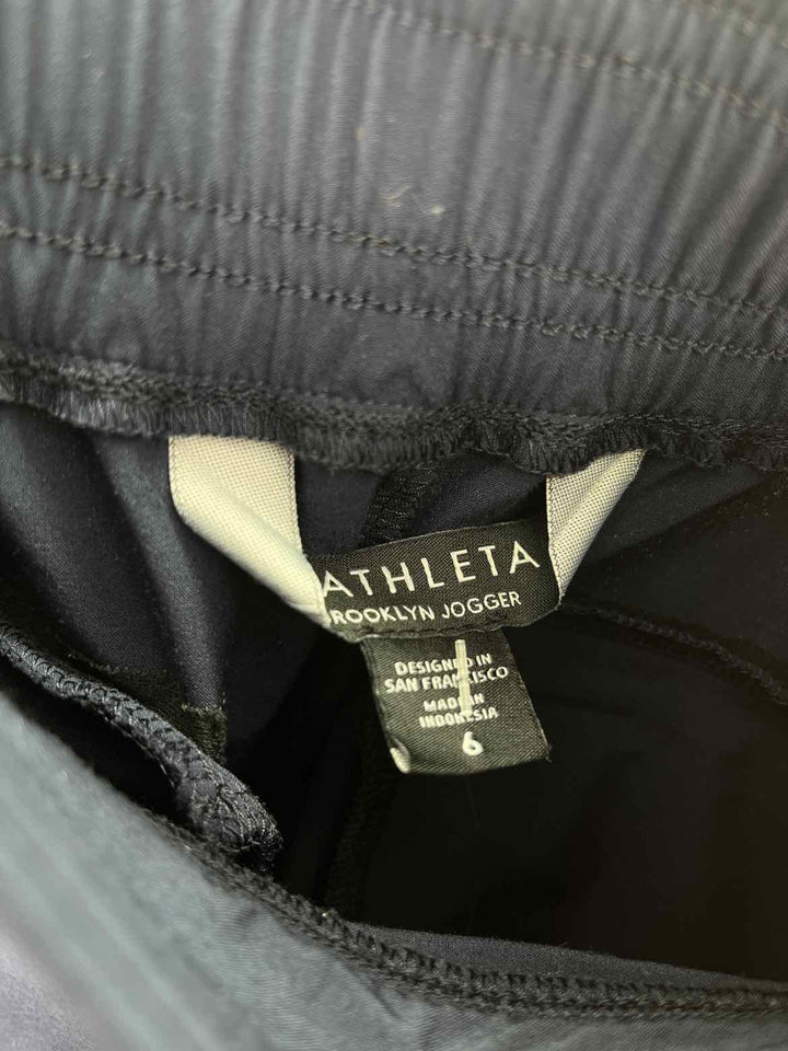 Size 6 Athleta Navy Pants