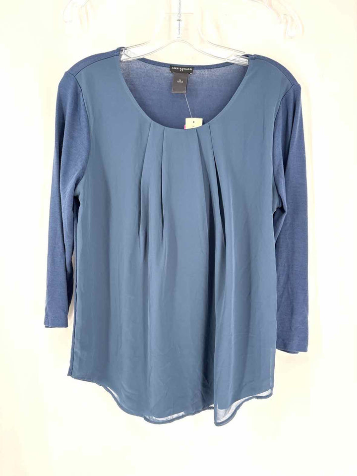 Size M Ann Taylor Navy Shirt