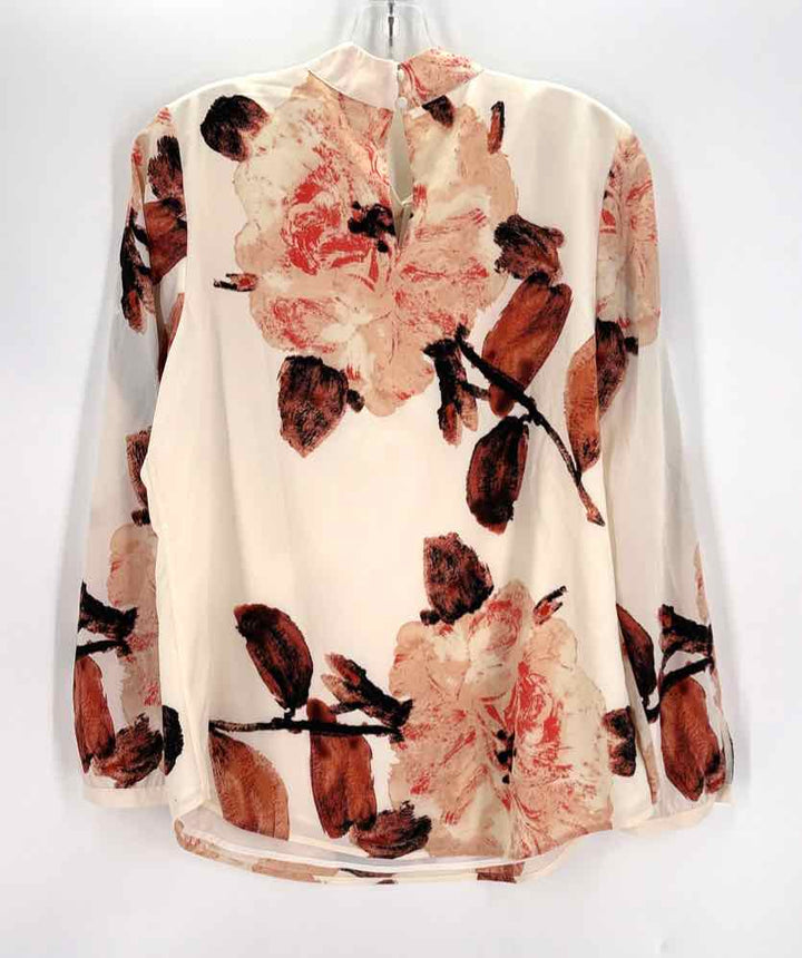 Size M Chico's Ivory Shirt