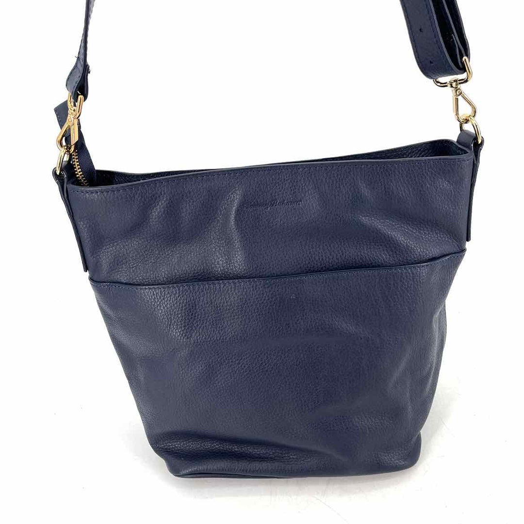 TOMMY BAHAMA Purse