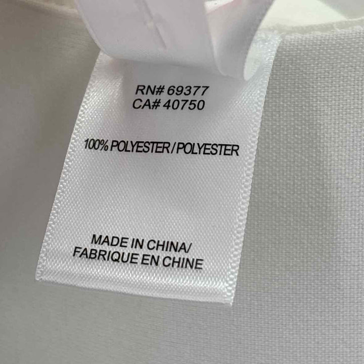 Size 3X White Shirt