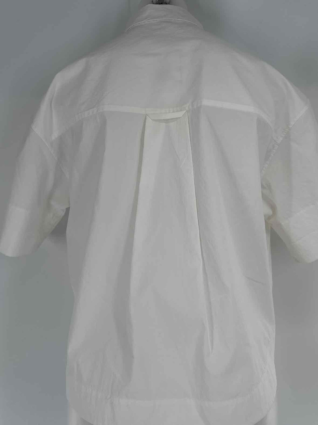 Size M Athleta White Shirt