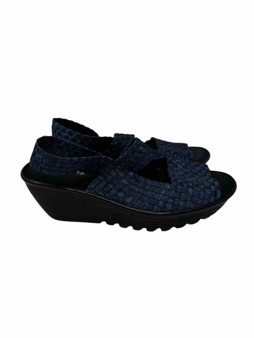Shoe Size 10 Sketchers Blue Sandals
