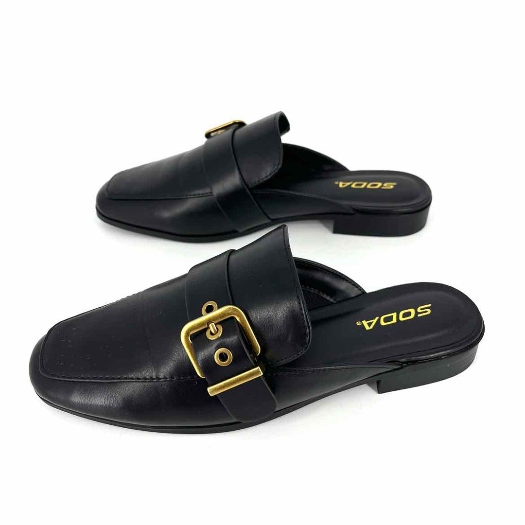 Shoe Size 8 SODA Black Faux Leather Loafers