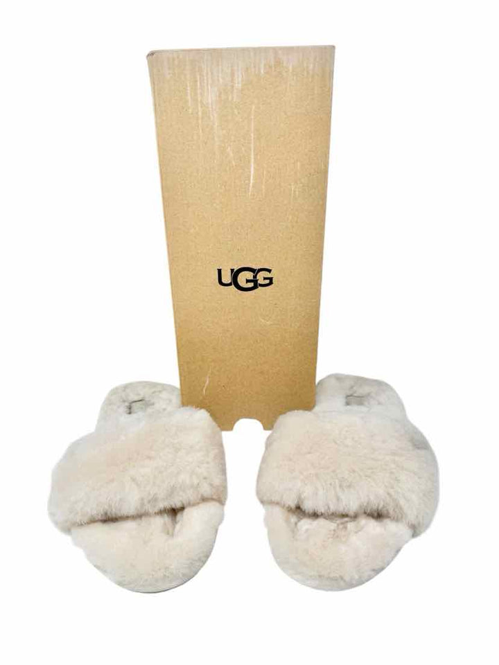 Shoe Size 8 Ugg Cream Slippers