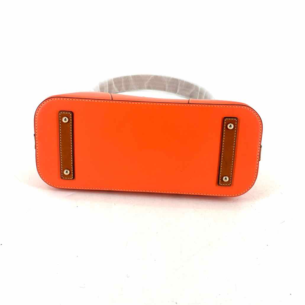 Dooney & Bourke Purse