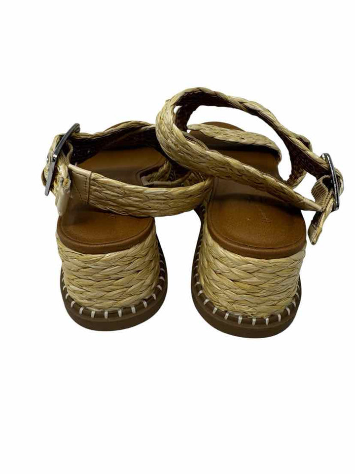 Shoe Size 9.5 UNIVERSAL STANDARD Tan Sandals