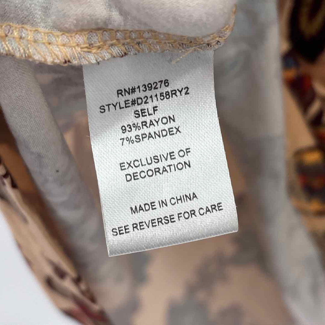 Size M DANIEL RAINN Peach Shirt