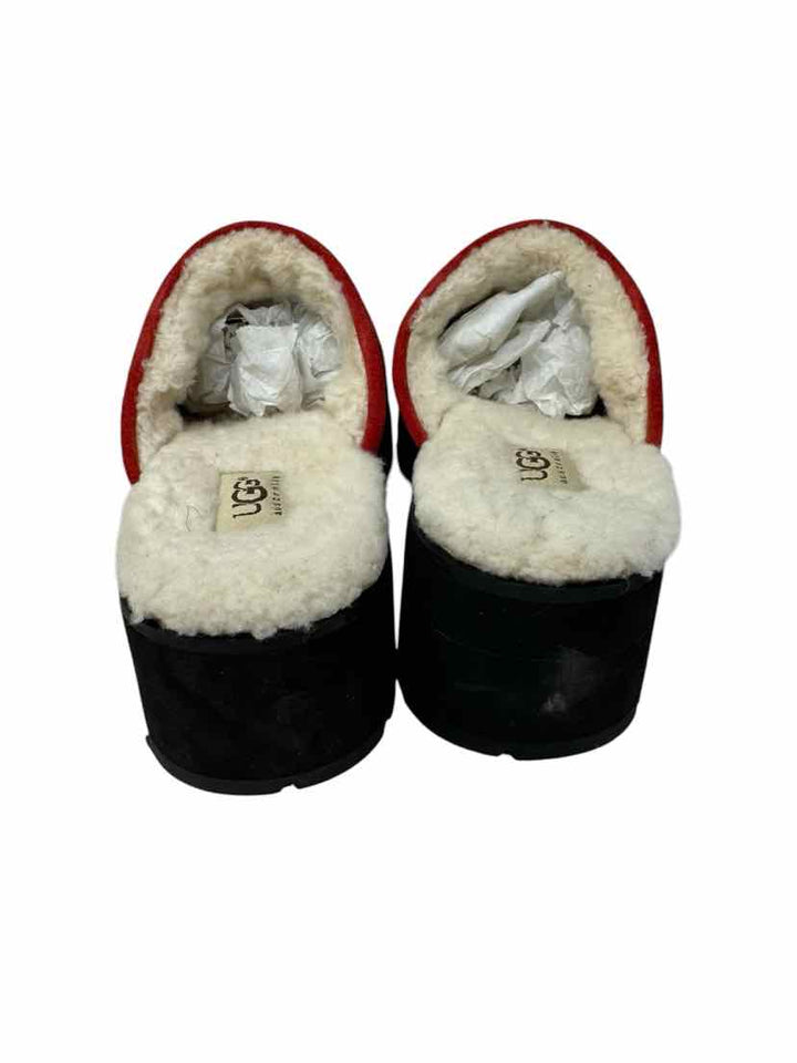 Shoe Size 8 Ugg Red Clogs