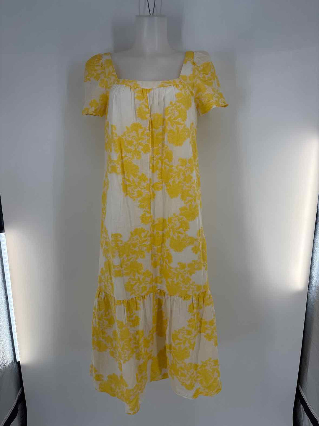 Size XS/S ZARA Yellow Print Dress