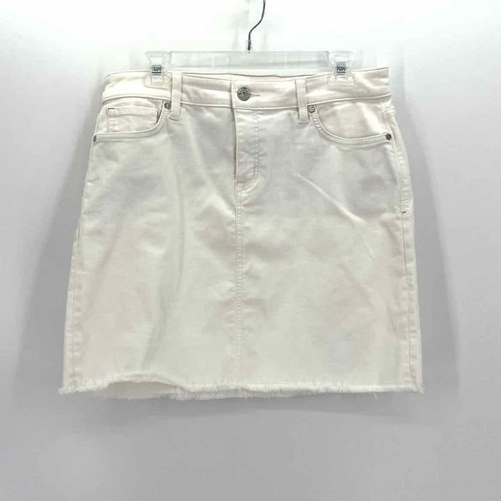 Size 10 TOMMY BAHAMA White Skirt