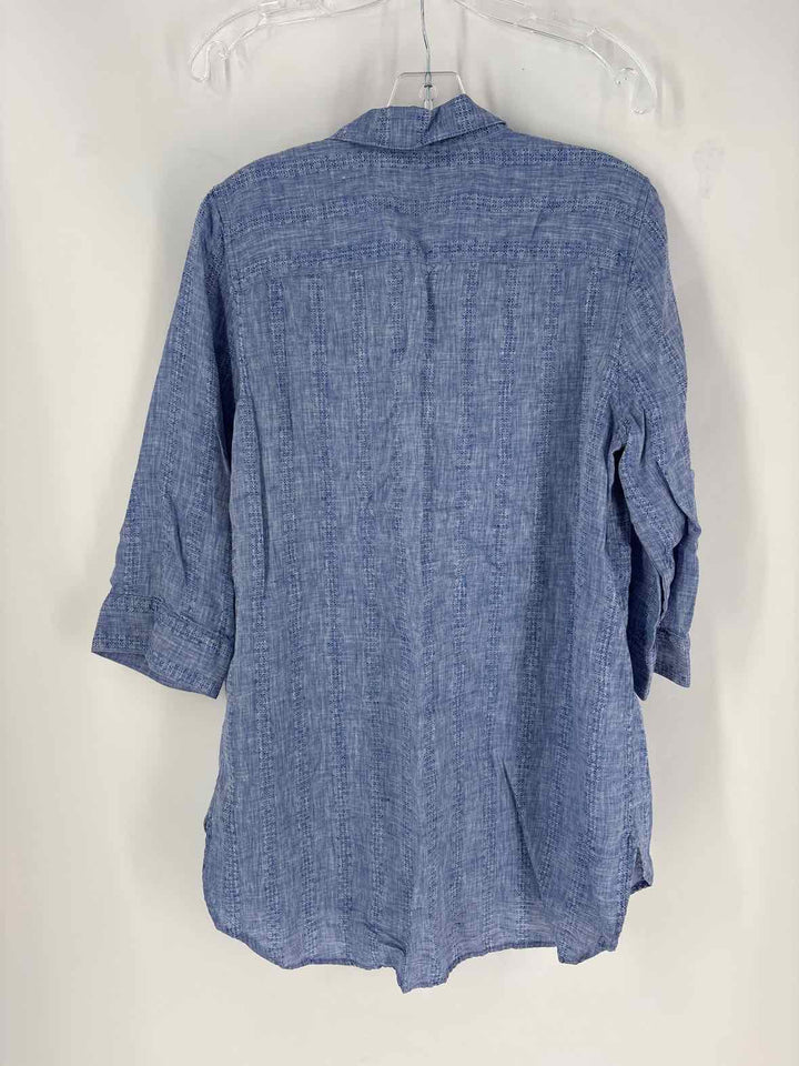 Size 8 Chico's Blue Shirt