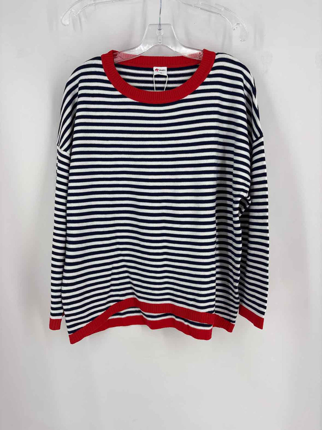 Size M Navy Sweater