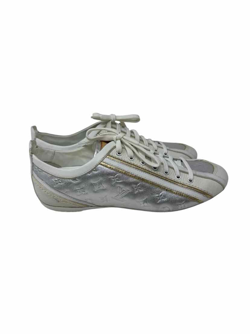 Shoe Size 38 Louis Vuitton Silver Leather Luxury - Sneakers