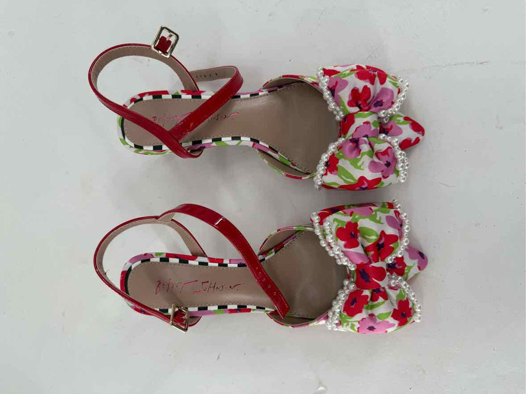 Shoe Size 6.5 Betsy Johnson Red Pumps