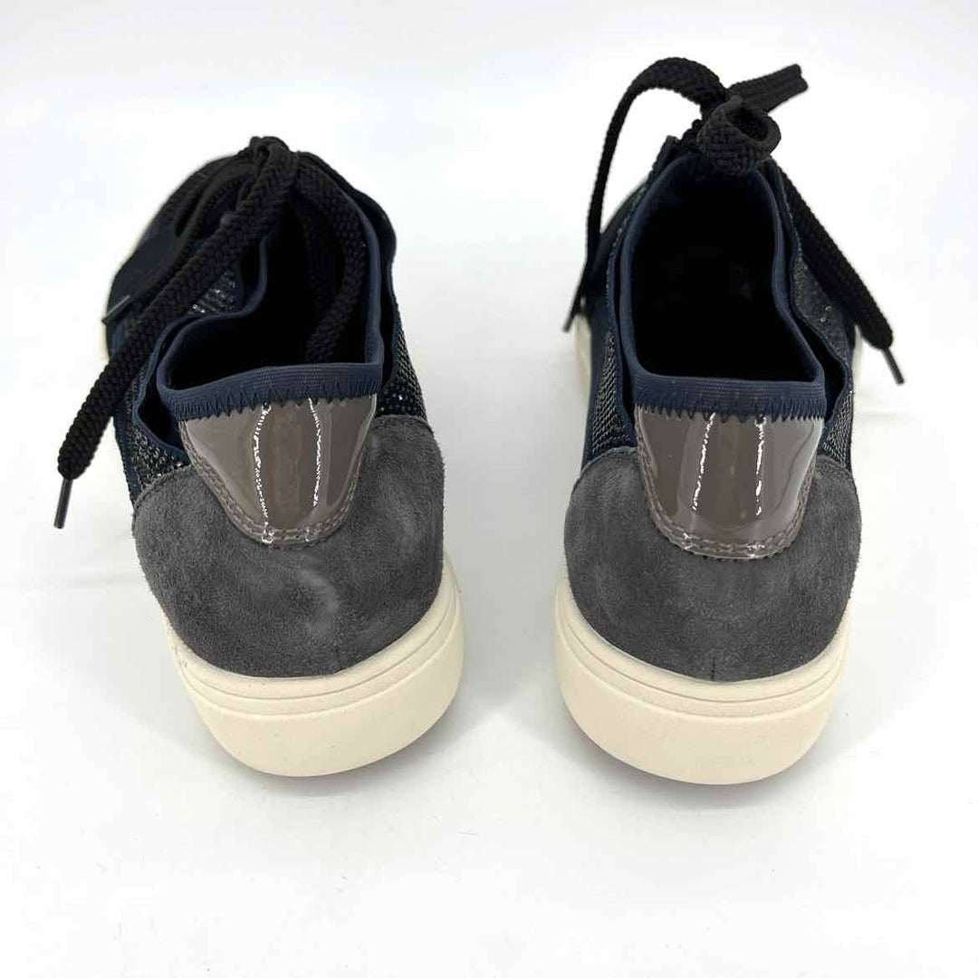 Shoe Size 9 VAN ELI Multi-Color Suede Sneakers