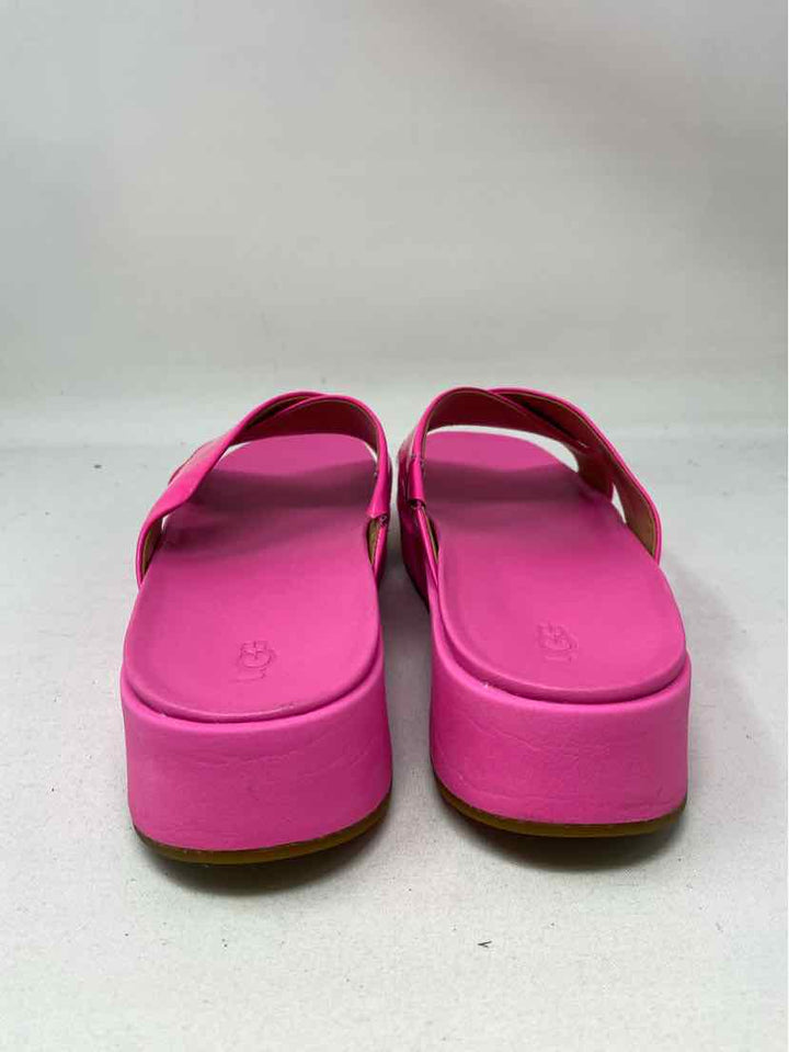 Shoe Size 9.5 Ugg Pink Sandals