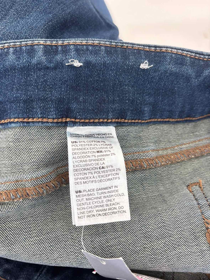 Size 2P Chico's Denim Pants