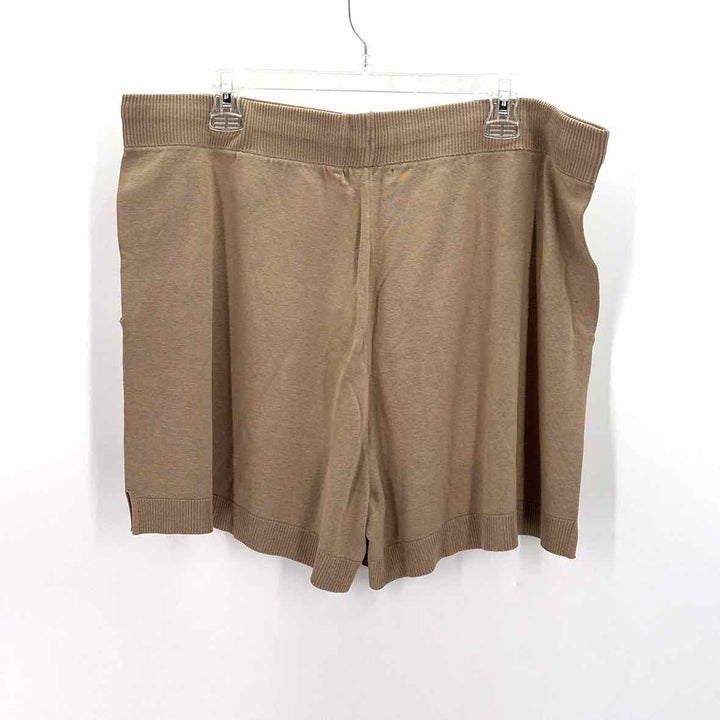 Size XL Banana Republic Tan Knit Shorts