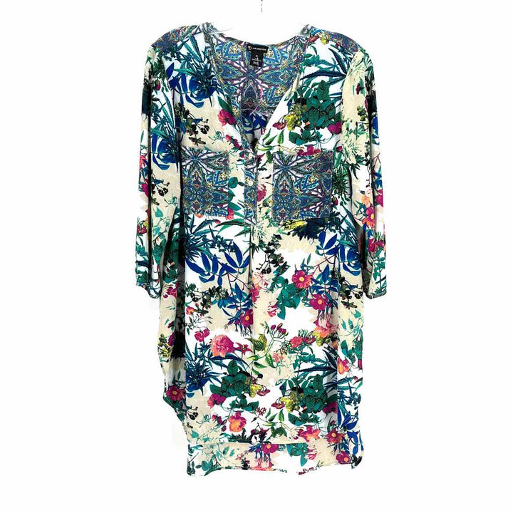 Size XL NEW DIRECTION Multi-Color Shirt