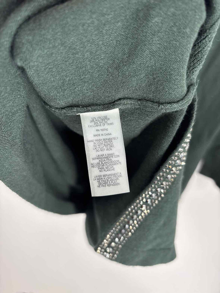 Size 1X Green Sweater