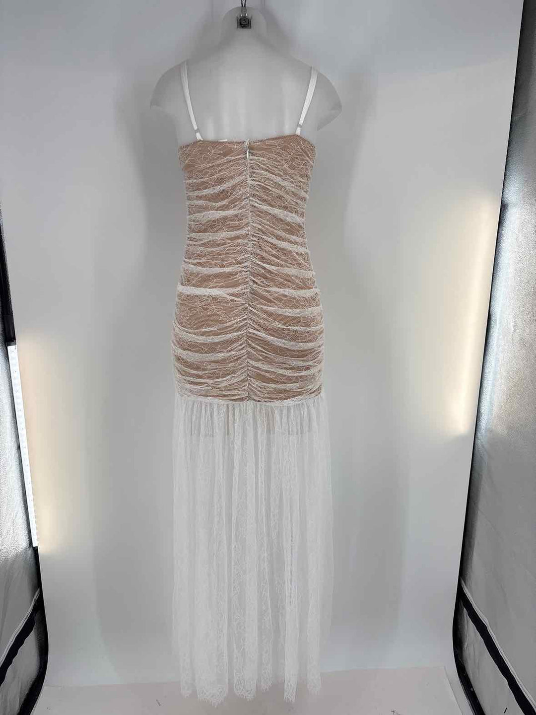 Size M White Dress