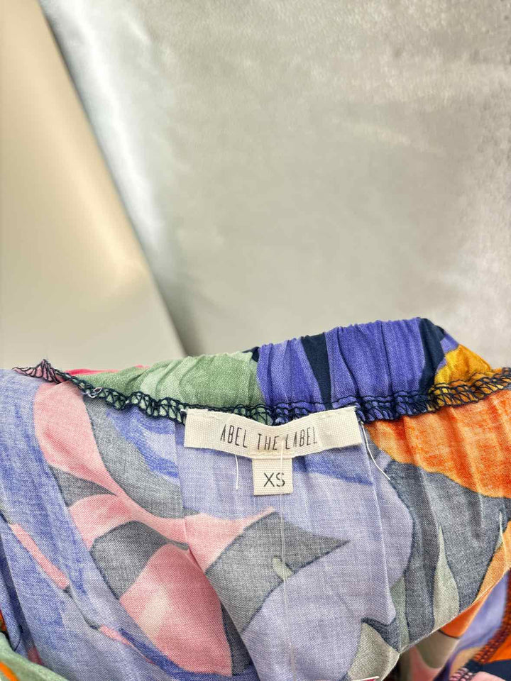 Size XS Multi-Color Skirt