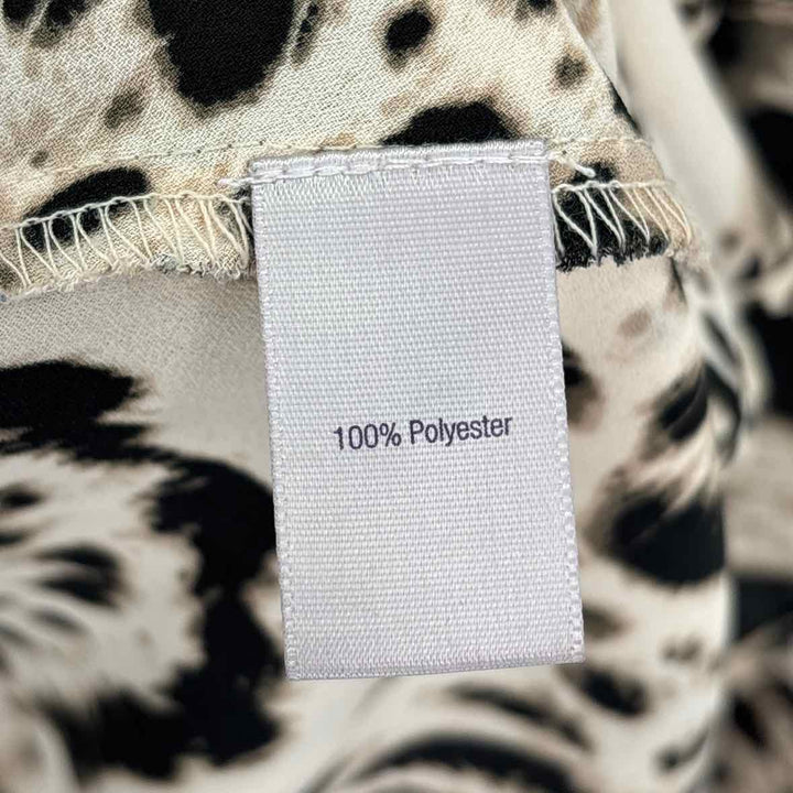 Size 0X Jennifer Lopez Cream Shirt